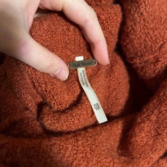 Free People Sweater - Size XS in orange - Picture 6 of 6